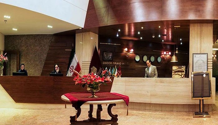 قسمت پذیرش هتل سی نور مشهد