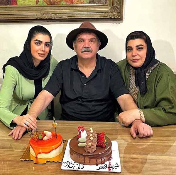 آغاز فعالیت هنری کیانوش گرامی آغاز فعالیت هنری کیانوش گرامی