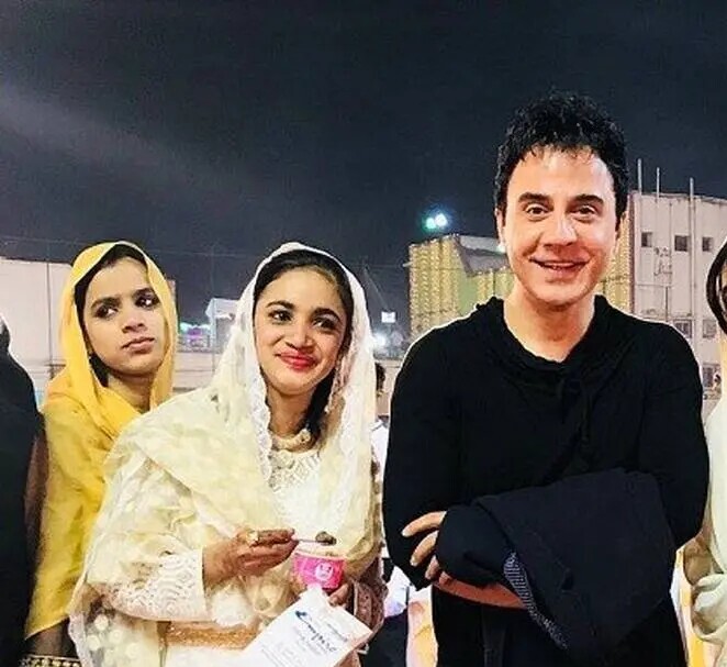 واقعیت درباره همسر هندی عمو پورنگ واقعیت درباره همسر هندی عمو پورنگ