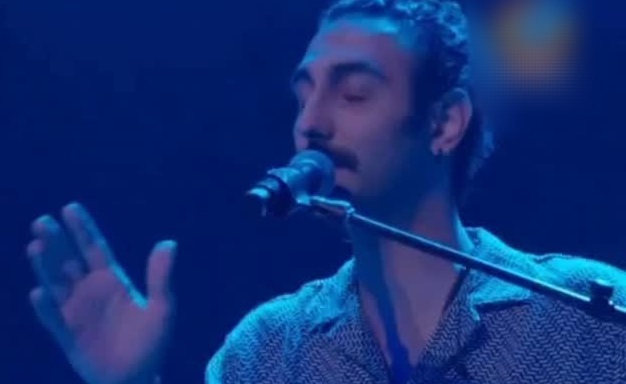 اجرای جنجالی فرهاد مدیری در تورنتو