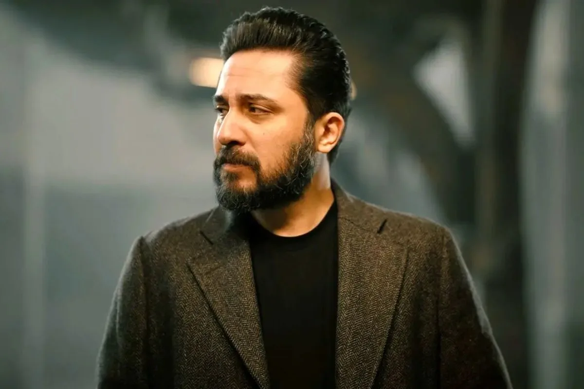 ورود روزبه بمانی در عرصه خوانندگی ورود روزبه بمانی در عرصه خوانندگی