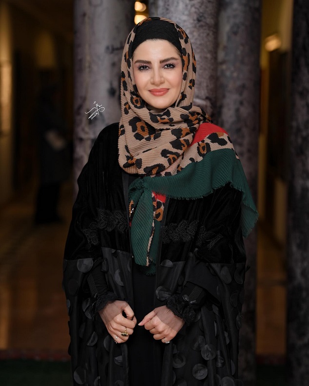 عکس خاله شادونه با استایل پلنگی عکس خاله شادونه با استایل پلنگی