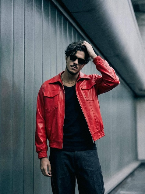 ورود آیین جعفری به دنیای مدلینگ ورود آیین جعفری به دنیای مدلینگ