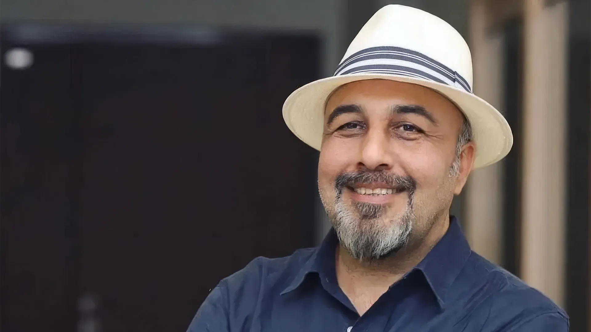 رضا عطاران در بیمارستان رضا عطاران در بیمارستان