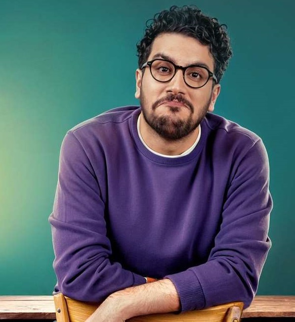 آغاز فعالیت حرفه‌ای امیرحسین قیاسی