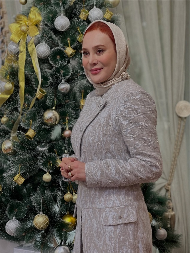 عکس کریسمسی آرام جعفری عکس کریسمسی آرام جعفری