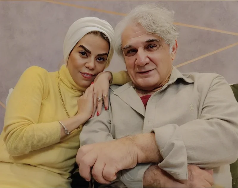 بیوگرافی مهنوش صادقی