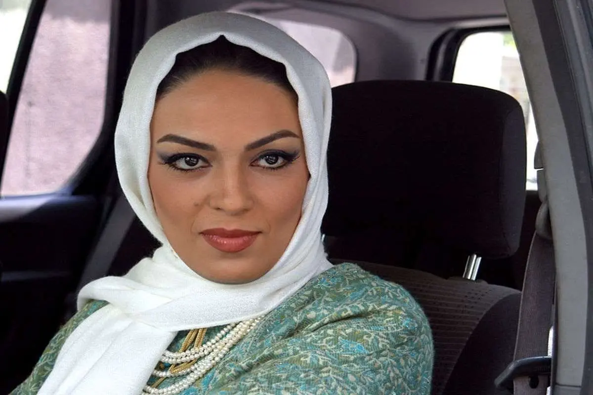 سارا خوئینی‌ ها