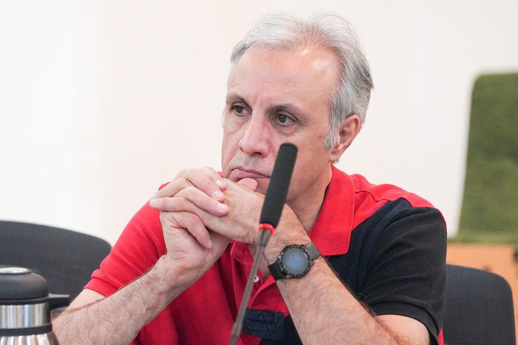 شروع فعالیت علی فروتن