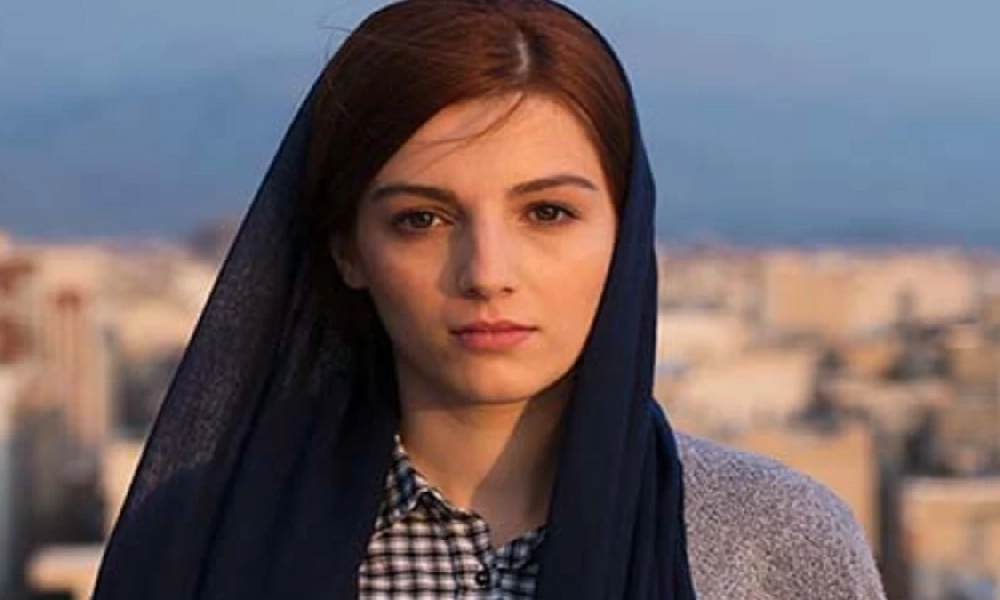 آغاز مسیر هنری مهسا حجازی