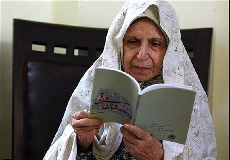 آثار و کتاب‌ های سیمیندخت وحیدی