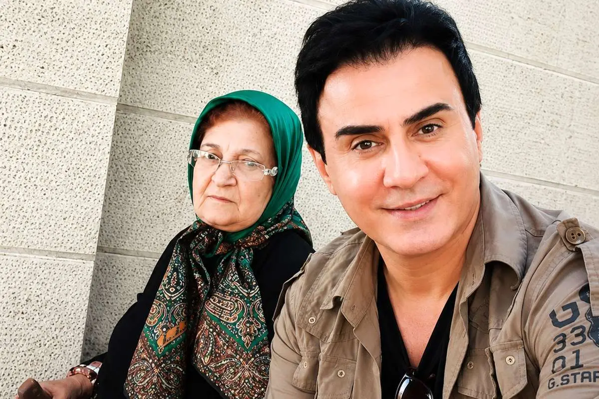 درگذشت مادر داریوش فرضیایی