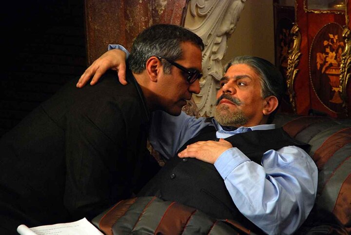 داستان مرد سه هزار چهره داستان مرد سه هزار چهره