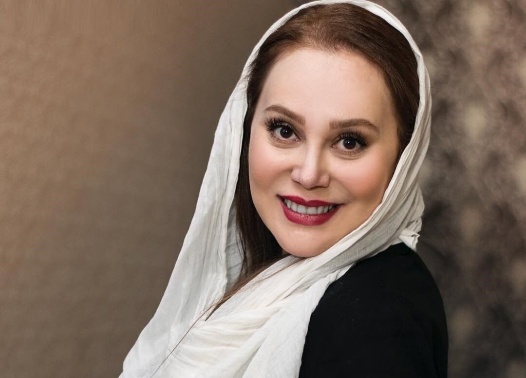ماجرای تغییر نقش آرام جعفری در پیامک از دیار باقی ماجرای تغییر نقش آرام جعفری در پیامک از دیار باقی